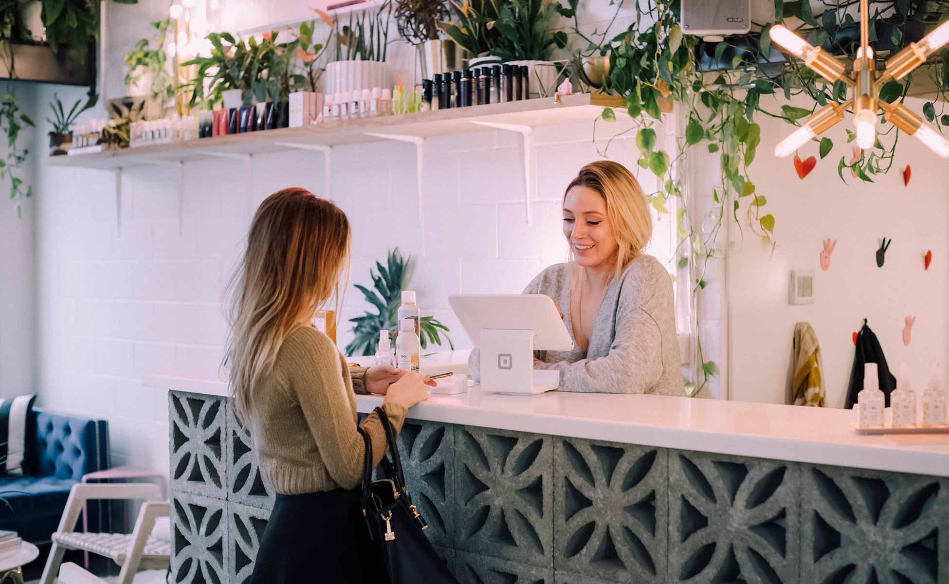 front-desk-sales-associate-on-fleek-studio